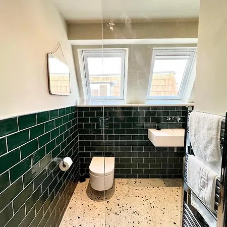 Redland - 7 Bristol