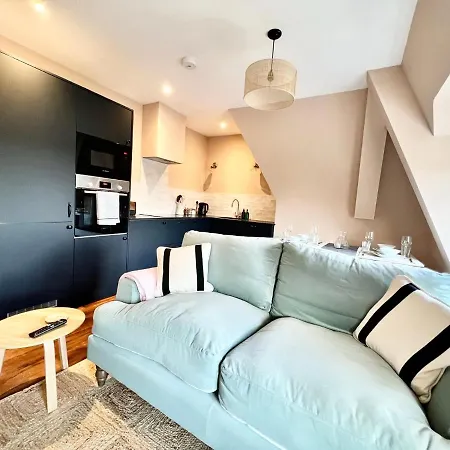 Redland - 7 Apartmán