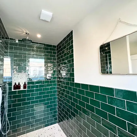 Redland - 7 * 布里斯托